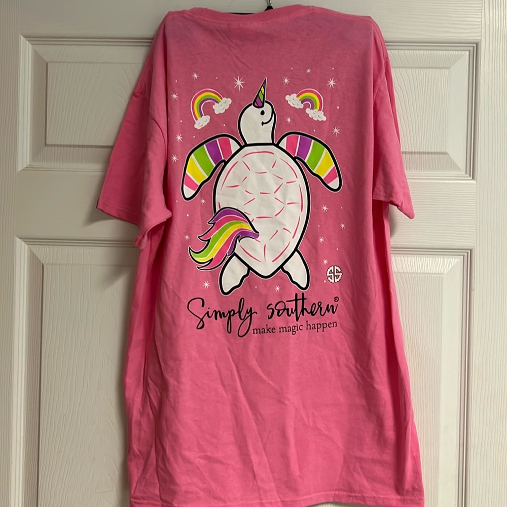 Simply Southern Tshirt like new (worn once)